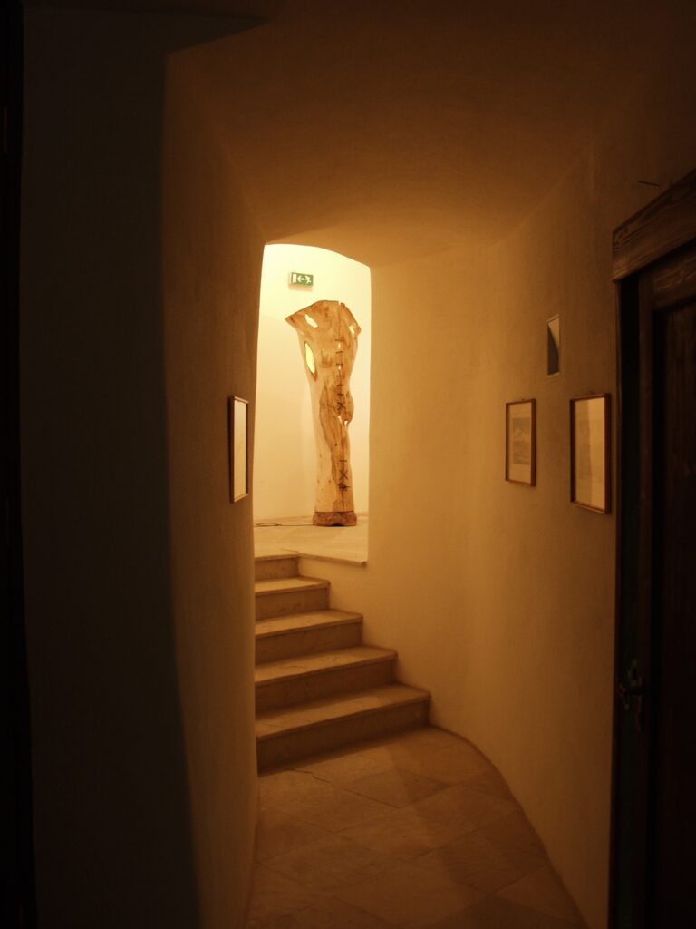 Hjalmar Almeida, Die Zerrissene, Schloss Tabor, 2006